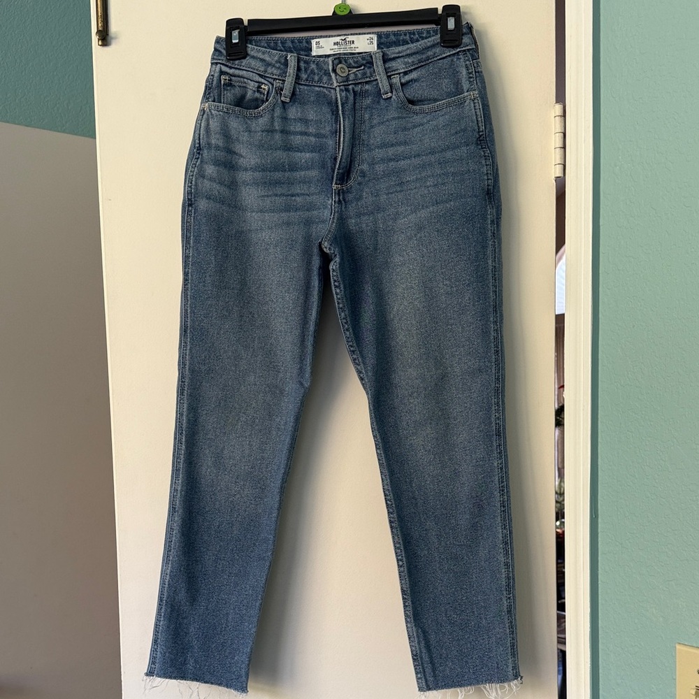 Hollister Women's Straight Leg Blue Jeans